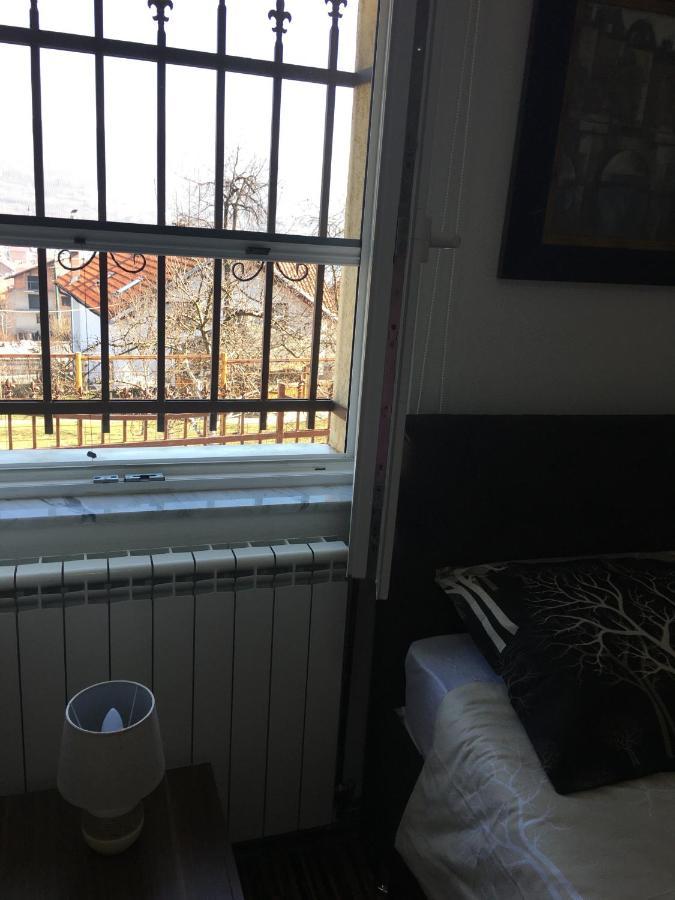 Apartment Sena SJJ Esterno foto